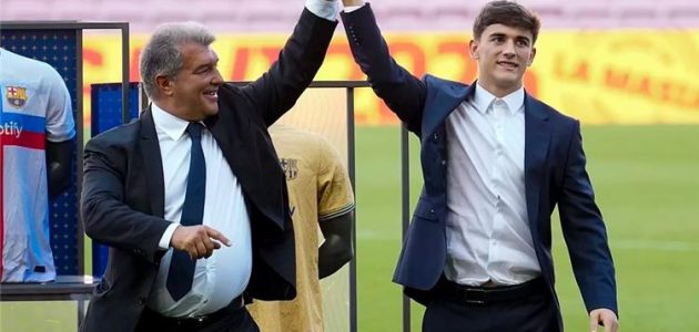 مصير عقد جافي الجديد بعد إلغاء تسجيله مع برشلونة