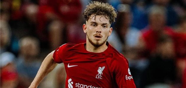 هارفي إليوت مستشهدًا بواقعة الخبز: محمد صلاح صاحب الفضل في تطوري مع ليفربول
